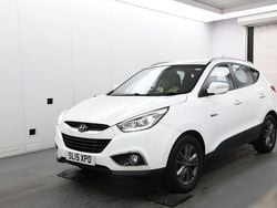 White Used 2015 Hyundai ix35 SE SUV | £6,495 (Fair price)