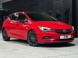 Red Used 2015 Vauxhall Astra SRi Hatchback | £5,595 (Fair price)