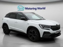 White Used 2023 Renault Austral Techno Esprit Alpine SUV | £23,400 (Fair price)