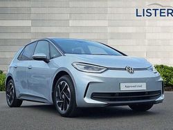 Scale silver metallic black Used 2025 VW ID.3 Pro Hatchback | £26,990