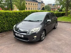 Toyota Auris Hybrid