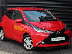 Red Used 2016 Toyota Aygo x-press Hatchback | £4,490 (Fair price)