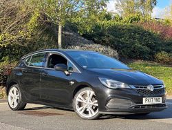 Black Used 2017 Vauxhall Astra SRi Hatchback | £7,495 (Fair price)