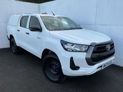 White Used 2021 Toyota HiLux Active Pickup | £14,990 (Good price)
