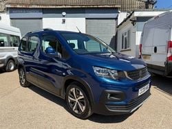 Blue Used 2020 Peugeot Rifter Allure MPV | £13,990 (Fair price)