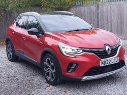 Red Used 2022 Renault Captur SE SUV | £14,998 (Fair price)