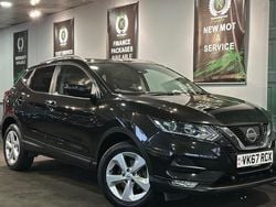Black Used 2017 Nissan Qashqai Acenta SUV | £8,490 (Good price)