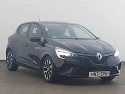 Black Used 2021 Renault Clio V Iconic Hatchback | £10,998 (A bit pricey)