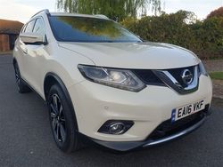Ivory pearl white Used 2016 Nissan X-Trail S SUV | £7,795 (Fair price)