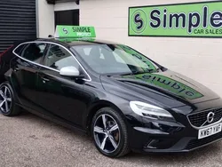 Black Used 2017 Volvo V40 R-Design Estate | £7,250 (Fair price)