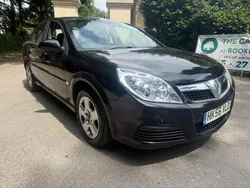 Black Used 2007 Vauxhall Vectra Hatchback | £1,899 (A bit pricey)
