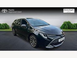 Black Used 2019 Toyota Corolla Estate | £15,902 (Fair price)