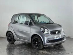 Grey Used 2016 Smart ForTwo Coupé Premium Coupe | £7,400 (Good price)