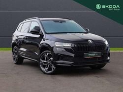 Black magic pearl effect Used 2025 Skoda Karoq SportLine SUV | £29,795 (Fair price)