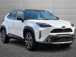 White pearl with black bitone roof Used 2022 Toyota Yaris Cross Edition SUV | £22,995 (A bit pricey)