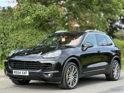 Black Used 2015 Porsche Cayenne SUV | £24,999 (A bit pricey)