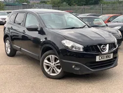 Black Used 2011 Nissan Qashqai +2 Acenta SUV | £2,999 (Fair price)