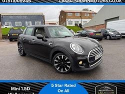 Brown Used 2015 Mini Cooper D Hatch Hatchback | £6,595 (Fair price)