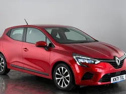 Red Used 2021 Renault Clio V Iconic Hatchback | £10,550 (Fair price)