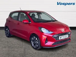 Red Used 2023 Hyundai i10 Advanced Hatchback | £13,600 (Good price)