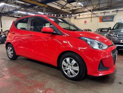 Red Used 2018 Hyundai i10 SE Hatchback | £5,400 (Good price)