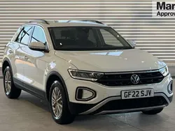 Pure white Used 2022 VW T-Roc Life SUV | £18,824 (Fair price)