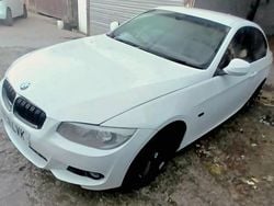 White Used 2013 BMW 318 M Sport Coupe | £2,695 (Good price)