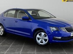Blue Used 2019 Skoda Octavia SE Technology Hatchback | £7,495 (Good price)