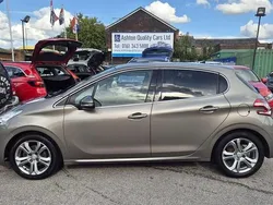 Grey Used 2014 Peugeot 208 Allure Hatchback | £3,195 (Good price)