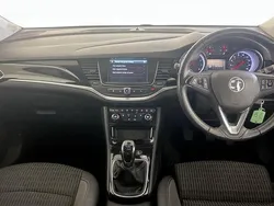 Silver Used 2021 Vauxhall Astra Edition Hatchback | £10,995 (Good price)