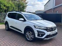 White Used 2022 Dacia Jogger Comfort MPV | £12,819 (Fair price)