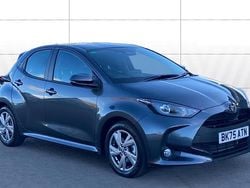 Grey New 2025 Toyota Yaris Hybrid Hatchback | £20,797 (Fair price)
