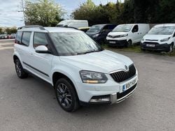 White Used 2017 Skoda Yeti SE Drive SUV | £8,999 (Good price)