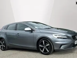 Osmium grey Used 2017 Volvo V40 R-Design Estate | £8,810 (Fair price)