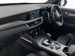 White Used 2022 Alfa Romeo Stelvio Veloce SUV | £27,743 (Fair price)