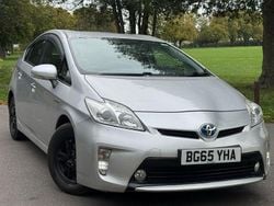 Silver Used 2015 Toyota Prius T3 Hatchback | £4,995 (Fair price)