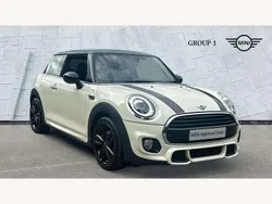 White Used 2018 Mini Cooper Sport Hatchback | £12,575 (Fair price)