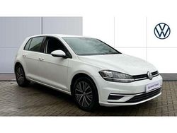 White Used 2017 VW Golf VII SE Hatchback | £10,319 (Fair price)