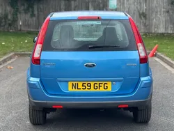 Blue Used 2009 Ford Fusion Zetec Hatchback | £3,475 (Fair price)