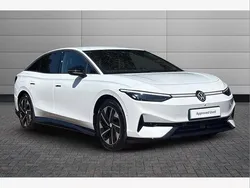 Glacier white Used 2025 VW ID.7 Pro Sedan | £39,990