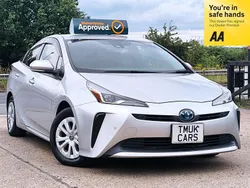 Silver Used 2020 Toyota Prius Hatchback | £12,995 (Good price)