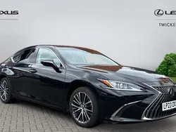 Used 2021 Lexus ES300H Sedan | £29,950 (A bit pricey)