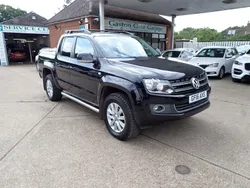 Black Used 2016 VW Amarok Highline Pickup | £10,990 (Super price)