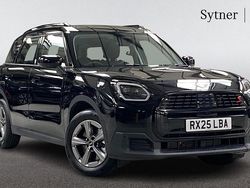 Black Used 2025 Mini Countryman SUV | £32,500 (Super price)
