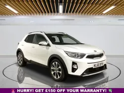 White Used 2018 Kia Stonic 3 SUV | £9,449 (Fair price)