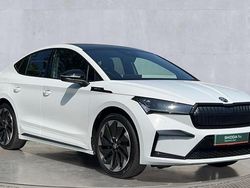 Moon white metallic New 2025 Skoda Enyaq iV SportlinePlus SUV | £34,450 (Fair price)