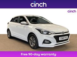 White Used 2018 Hyundai i20 SE Hatchback | £10,449 (Fair price)