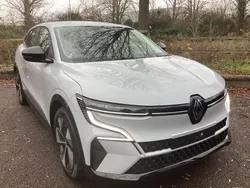 Ceramic grey New 2024 Renault Mégane Equilibre Hatchback | £27,848 (Super price)