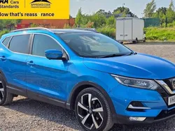 Blue Used 2017 Nissan Qashqai Tekna SUV | £11,380 (Fair price)