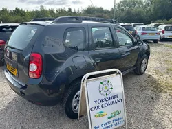 Grey Used 2016 Dacia Duster Ambiance SUV | £5,295 (Fair price)
